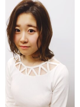 ヘアラウンジ アングゥ(hair lounge ungu) ナチュラルミディアムヘア