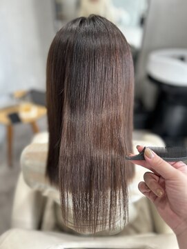 ミントリーフ(Mint leaf) 髪質改善トリートメント【カラーエステ】ヘッドスパ付