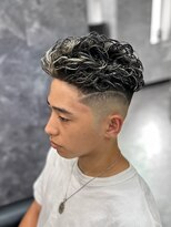 トップバイスリーナイン(TOP by THREE NINE)&nbsp;オールバックリバースパーマ