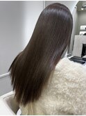 髪質改善カラートリートメントでサラ艶ロング音波