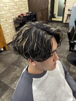 メルティエ(Mertie)&nbsp;波巻きパーマ×ハイライト