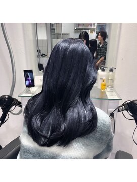 ノット 表参道青山(knot) 艶髪透明感寒色系カラーネイビーブルー