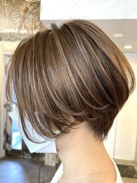 ヘアーグロウニコ(hair grow nico...) ショート ブリーチ無しミルクティー