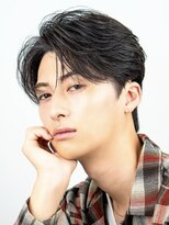 オーシャントーキョーオーバー 渋谷(OCEAN TOKYO OVER) メンズショートフェザーパーマセンターパートニュアンスパーマ