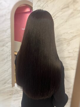 ロンド フィーユ(Lond fille) オリーブグレー髪質改善/黒髪/小顔/くすみベージュ/銀座 ■