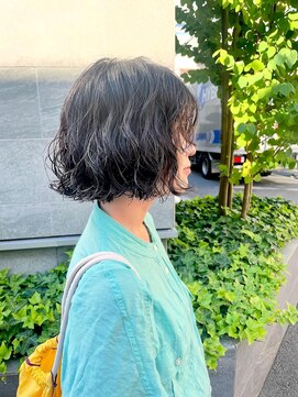 アクアオモテサンドウ(ACQUA omotesando) フレンチパーマボブ【世良綾花】