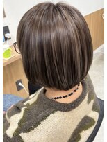 ラフテル(RAFTEL) 白髪ぼかしハイライト