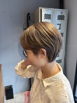 ロミー(Romy)&nbsp;ハイトーンショート