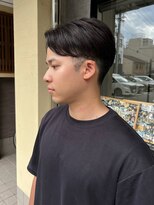 ダーツ(darts) 清潔感と色気を両立する大人センターパート