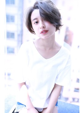 シーラス バイクラウドゼロ(Cirrus by Cloud zero) ノーバング小顔ショートアッシュ【Cirrus by Cloud zero】