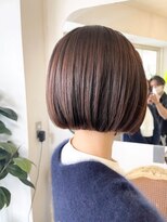 アミュレ(Amule)&nbsp;簡単スタイリングでできるミニボブヘアスタイルモカグレージュ