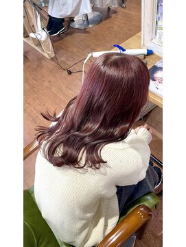 ヘア ライフ ワイレア(HAIR LIFE Wailea) MITSUI【艶巻き×カシスピンク】