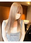 ホワイトベージュ