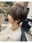 『京都 山科 ルーナ』ショートヘア 白髪ぼかしハイライト  草木