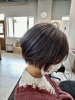 フラワーズ(Flowers)&nbsp;グレージュ　ナチュラル　ショートボブ　顔回り　横須賀中央