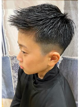 ディ グラント(D GRANT) ★お洒落キッズ☆フェードアップバングスタイル☆