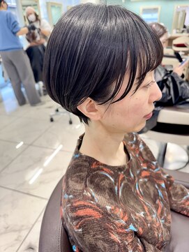 アッシュ 下北沢店(Ash) 直毛さんでも柔らかいマッシュショート