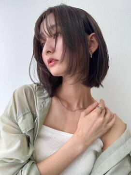 パトゥ 烏丸(patou) レイヤーボブ×アッシュブラウン