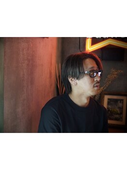 爽やかでシックな店内と、大人の男を演出するサロン。清潔感のあるスタイルで第一印象もUP。