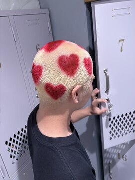 ヴァイス 新宿店(VAICE) buzz cut hair dye design