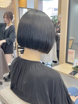 レム 長町店(L.E.M) 丸みボブ《三浦翔》