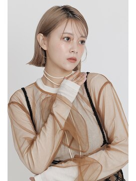 ラダ(Lada) 【LadA 城本英恵】 ハイトーンボブスタイル