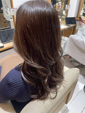 ヘアリゾート粋 リマ 銀座店(lima) 艶髪ウェーブ/レイヤーカット/アッシュグレージュ
