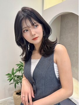 ビームズ トータルビューティー 西中島店(Bee ms Total Beauty) ゆるふわロングベージュカラーブリーチしない透明感カラー