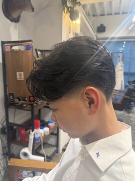 メゾンフォーメン 心斎橋店(Maison for men) ニュアンスショート/テーパーフェード/フェザーパーマ