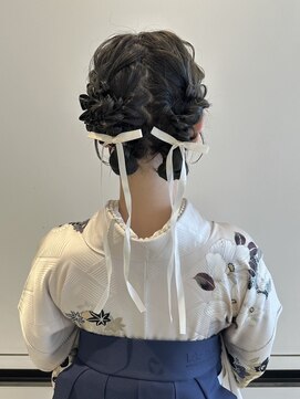 カウチ ヘアー ドレッシング(COUCH Hair Dressing) 編み込み袴ヘア