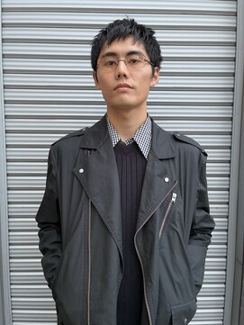 ハイ(HI) 刈り上げなしのナチュラルショート