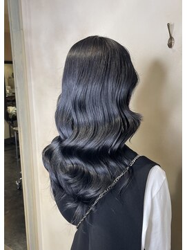 エヴリンアンドペイジ(Evelyn&paige) ブルーすぎないブルーブラック