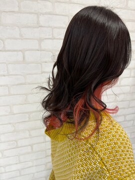 ビス ヘア アンド ビューティー 西新井店(Vis Hair＆Beauty) 大人可愛いストレートくびれボブインナーカラー肩ライン外ハネ