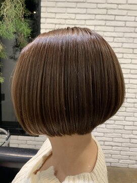アンファングプラス(Anfang+) グラデーションボブ