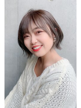 ヘアリゾートハピネス 陽光町 似合わせショートボブ