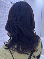 大人可愛いメディアムレイヤー　巻き髪