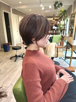 バース プレイス(BIRTH PLACE)の写真/《くびれのあるショートボブ》時間が経っても崩れない優秀スタイル…☆
