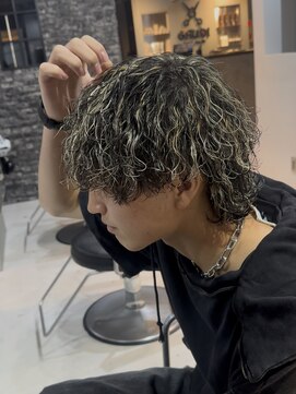 メンズサロン ガウディ 高槻店(men's salon Gaudi) メンズパーマスタイル×メンズカット