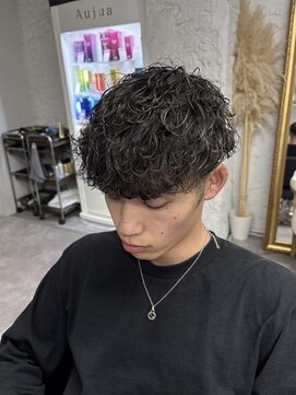 メンズカット リア(Men’s cut riah) ツイストスパイラルパーマツーブロック刈り上げメンズマッシュ