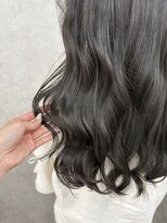 アン ブリーチ(UN BLEACH)&nbsp;暗髪でも透明感♪オリーブカラー