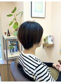 ショートボブ