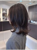 外ハネ×くびれミディ