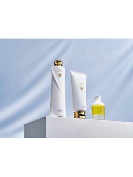 コタ製品取扱い店◎幅広い年代からの支持を得る《UNJOUR》で、大人女性にぴったりのヘアスタイルを叶える♪