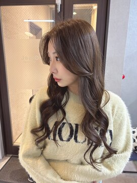 ジゼル 博多(GiseL) ふわふわレイヤー/かじ/Aラインレイヤー/小顔/顔まわりカット