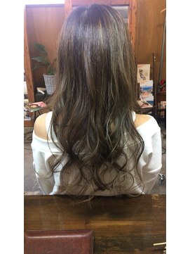 ジース(JY'S) 立体感のあるハイライトカラー!