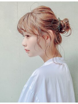 クラム(clam.) トレンド感のたっぷりな前髪と後れ毛