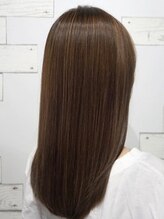 カラー同時施術OK＊うねり、広がりに髪質改善ULTOWAトリートメント★髪や地肌に優しいケアを♪