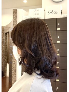 ヴィサージュ ギンザ VISAGE GINZA 【柳田等】ブチ韓流くびれセミディ