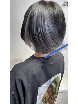 アンク クロス 池袋北口店(ANKHCROSS) 《アンククロス 岩本》インナーカラー ホワイト ブルー