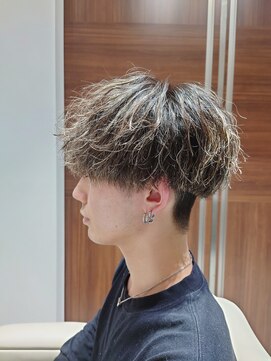 パシフィックダズールコパン(Pacific Dazzle copain) 神戸メンズツイストスパイラル 波巻き シークレットパーマ